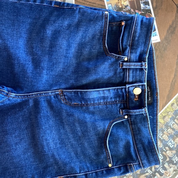 Ann Taylor Skinny Jeans - Picture 5 of 5